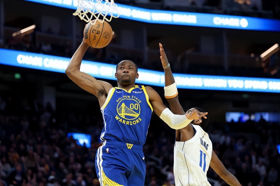 到伤病的影, 我觉得和他, Curry 到伤病的影, 我觉得和他, Curry